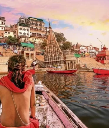 GOLDEN TRIANGLE TOUR WITH VARANASI